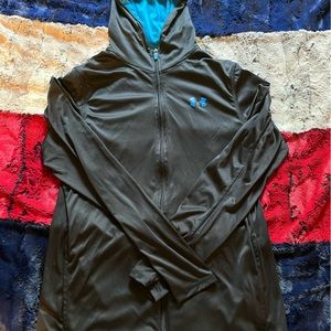 Under Armour Women’s  long sleeve zip up heat gear.